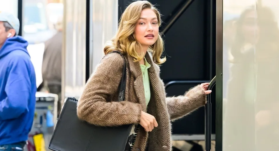Gigi Hadid Dizide Oynuyor: Ünlü Model “Not Suitable For Work” ile Ekranlara Dönüyor
