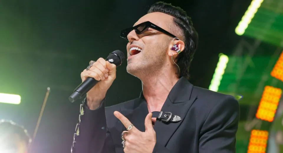 Mabel Matiz 2025’in Son Harbiye Konserinde Sahneyi Salladı