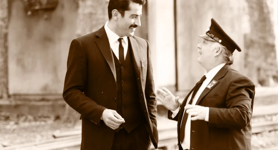 Yaş Farkı Gündem Oldu: Kenan İmirzalıoğlu Sessizliğini Bozdu